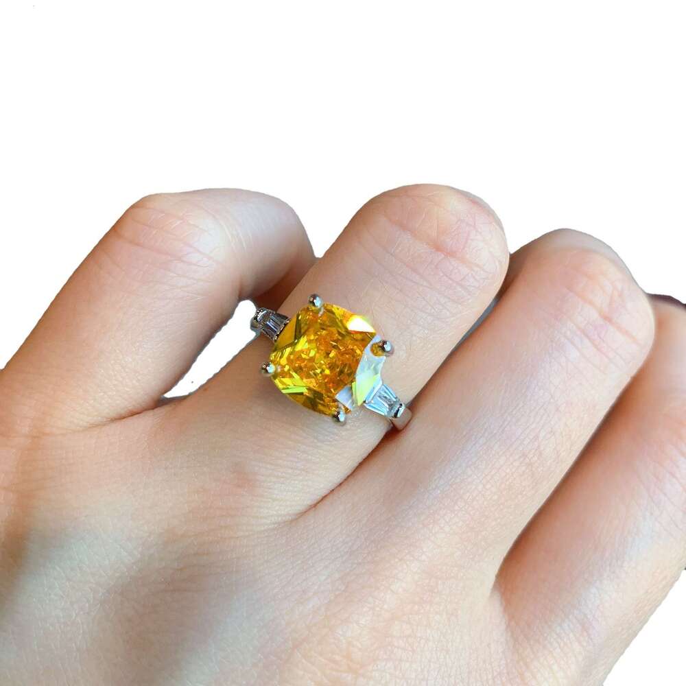 Tiktok Live New Style Socialite Square Imitation Emerald Simulated Paraiba Color Jewelry Ring 725