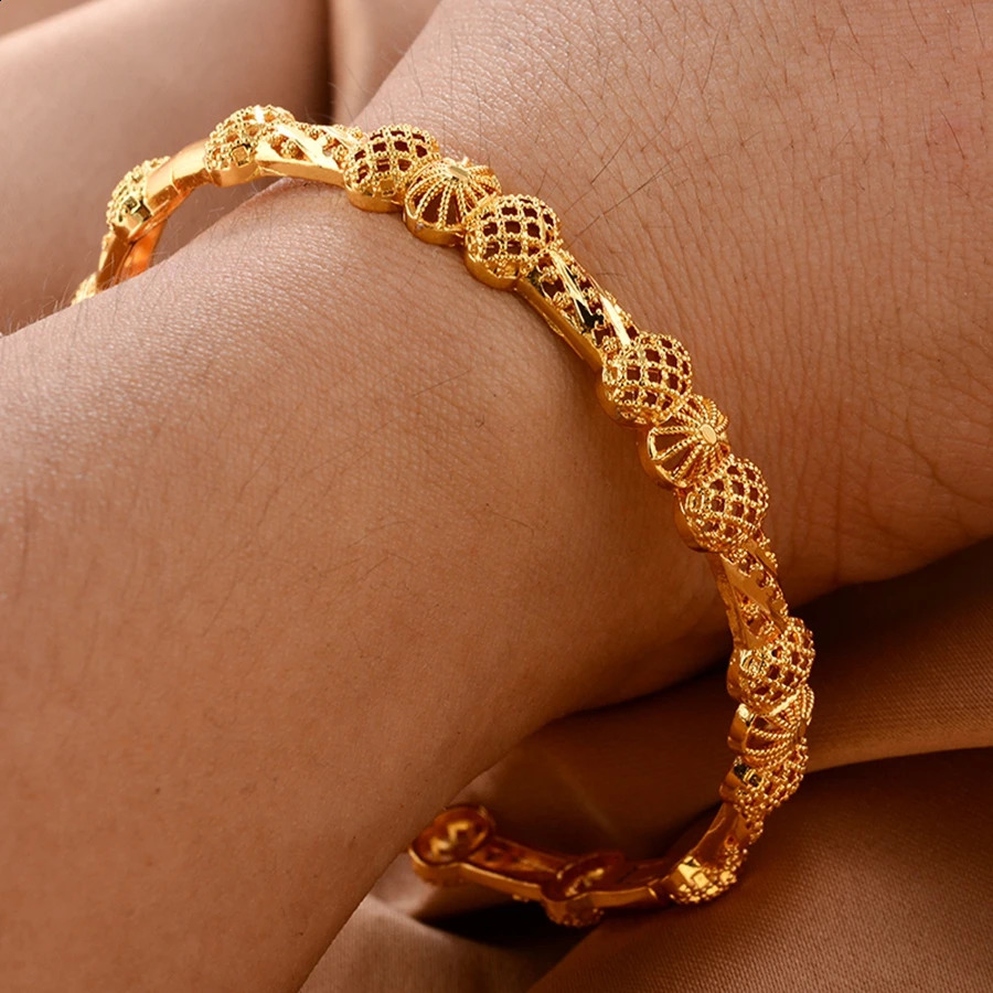 24K Gold Plated Various Shapes Bracelet for Men and Women Indian Cuban Chain Bangle Hiphop Jewelry Gifts 250707