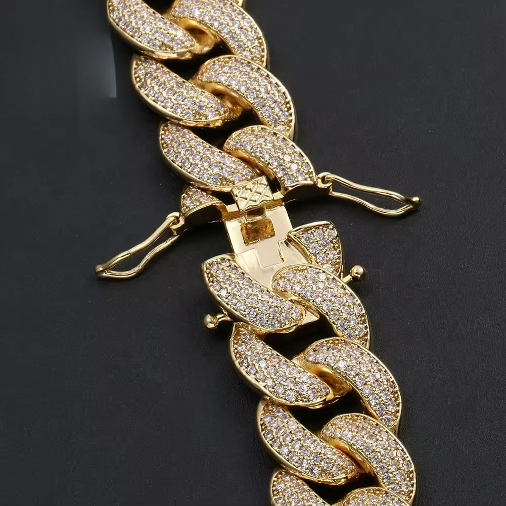 Customized S Sterling Sier Cuban Link Necklace 20mm Wide with 3 Rows GRA D/VVS Moissanite Hip Hop Style Jewelry