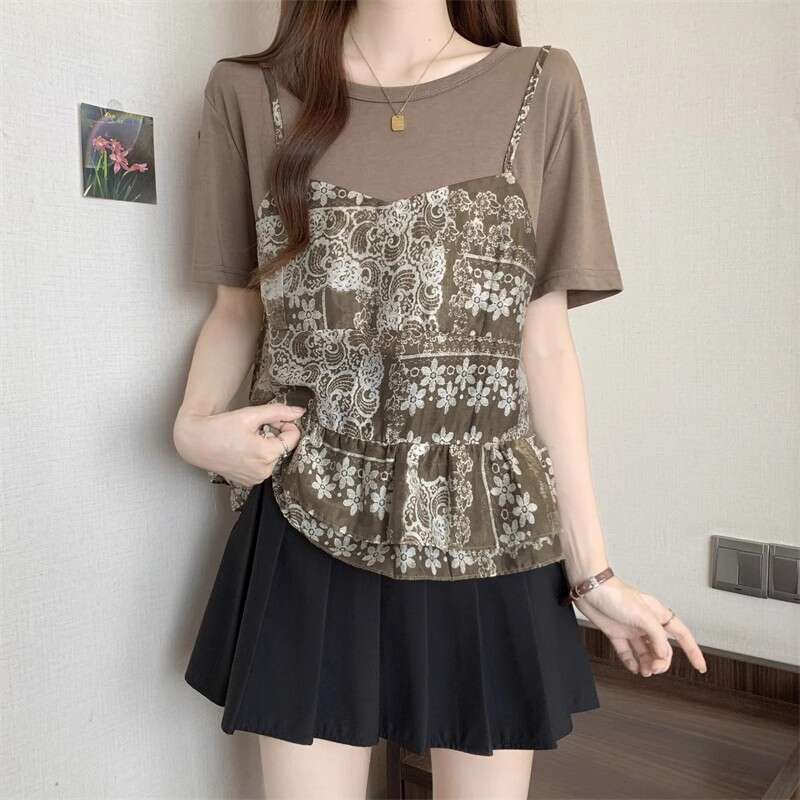 Plus Size Fake Two-Piece Camisole Round Neck Short Sleeve Women's Summer Design Loose Slimming Elegant Floral Top B5