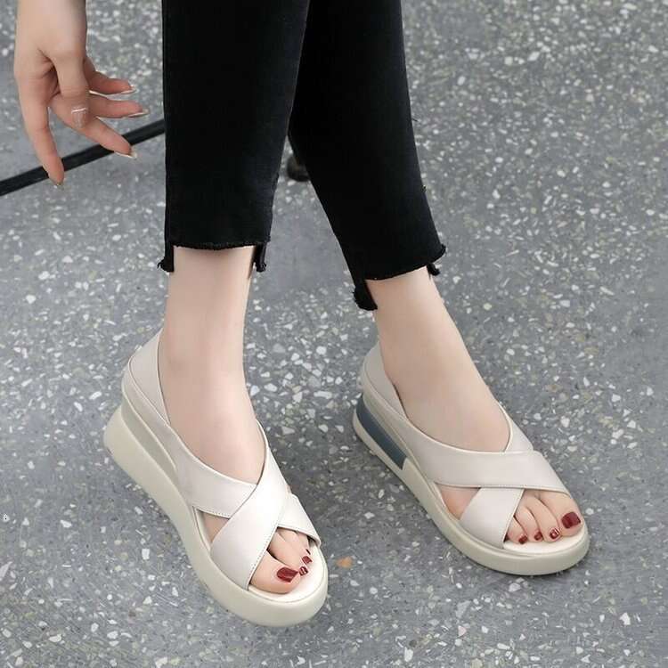 Large Size 43 Summer New Thick-Soled Closed-Toe Open-Front Fish Mouth Slippers Korean Fashion High-Heeled Outdoor Wedge Sandals