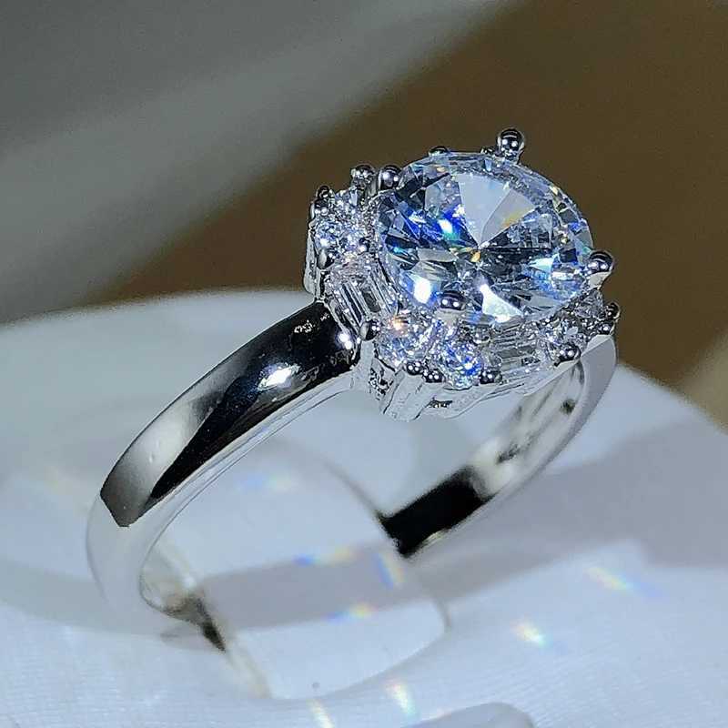 Original Four-Claw 925 Silver Color Wedding Rings For Women Square AAAAA Big White Zircon Engagement Rings Jewelry XJ250707