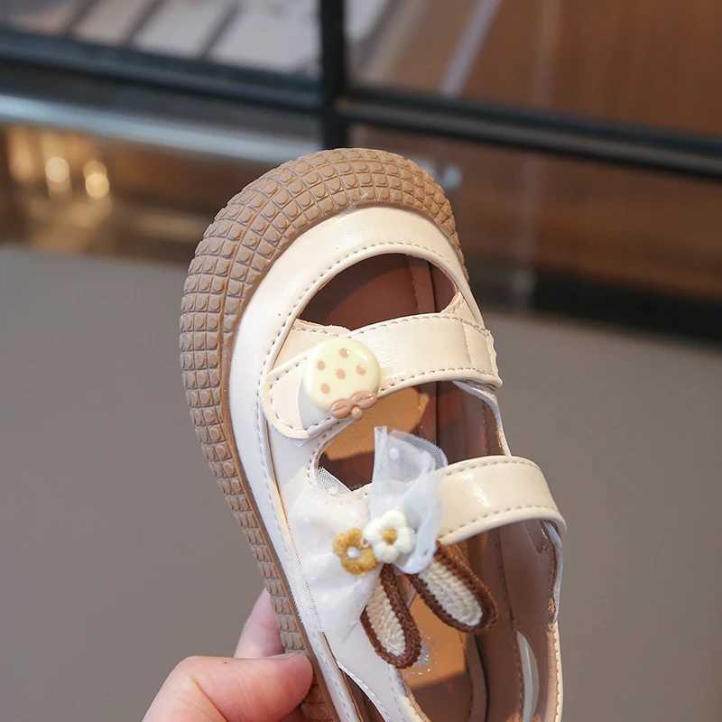 2025 High Quality Childrens Rabbit Ear Tulle Embroidered Outdoor Summer Double Strap Flat Cute Kids Sandals R250707