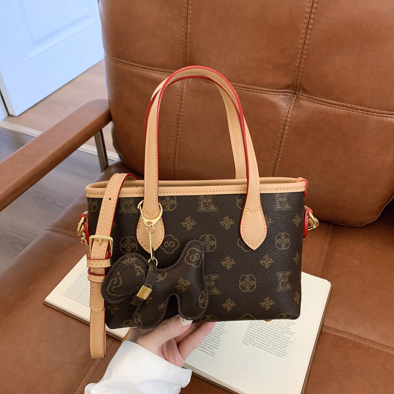Designer High-End Handheld Basket for Women 2025 New Printed Bucket Shoulder Crossbody Light Luxury Women's Bag