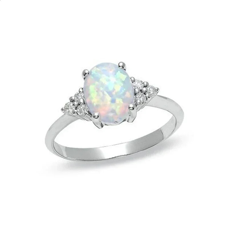 1 PC Cute Female White Opal Stone Ring Classic Silver Color Engagement Jewelry Crystal Oval Wedding Rings for Women 250624