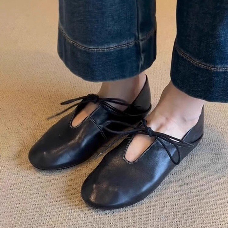 Soft Leather Flat Slip-On Two-Way Wear Women's Spring Summer New Lace-Up Hollow Round Designer Toe Shoes