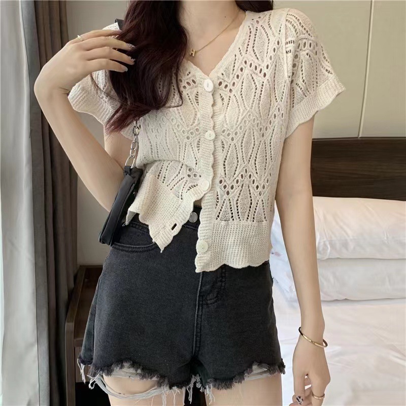 2025 Summer New Women's T-shirt Summer Short Lace Hollow Knitted V-neck Short Sleeve Cardigan Wool Sweater New Designer T-shirt