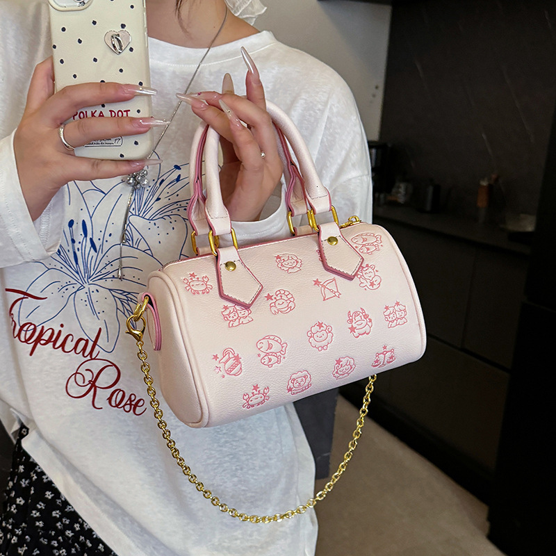 Designer High-End Feel for Women 2025 New Korean Version Cartoon Print Boston Commuter Phone Shoulder Crossbody Light Luxury Women's Bag