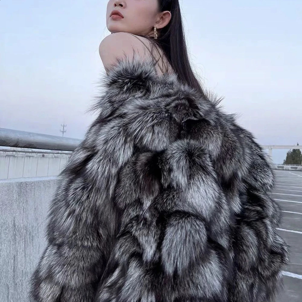 Women winter outdoor fashion fox fur coat Natural warm fox fur jacket Female 100% genuine fox fur overcoat 250703
