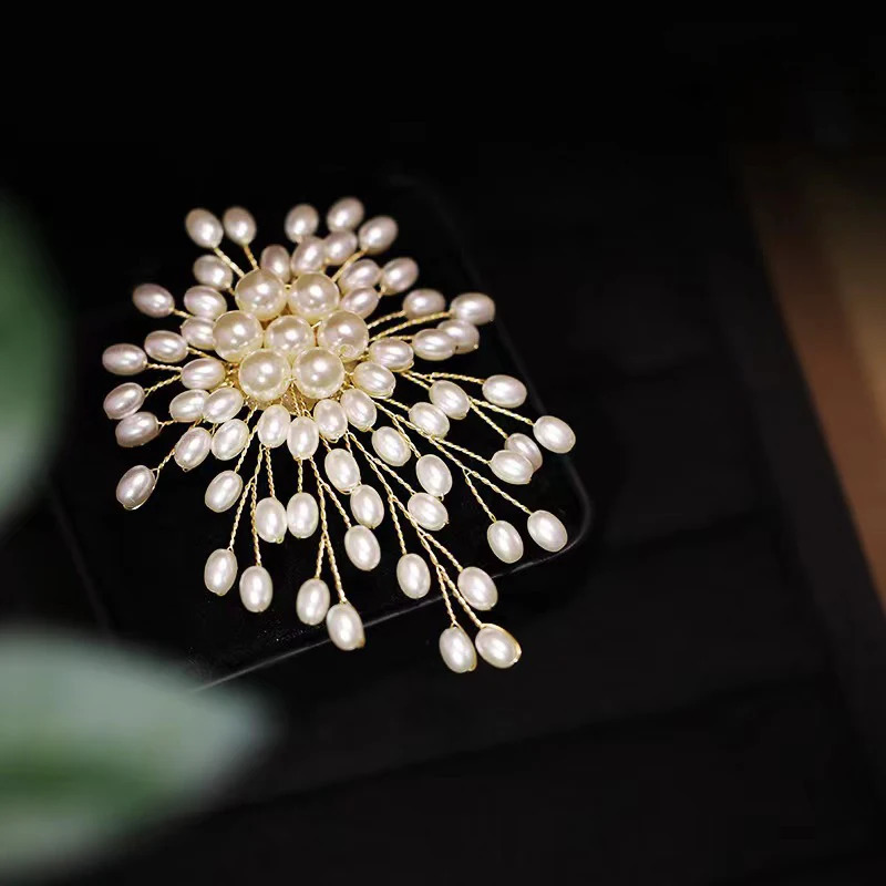 Elegant Pearl Flower Brooch Pin Badge For Women Girls Fashion Clothes Decoration Jewelry Gifts 250625