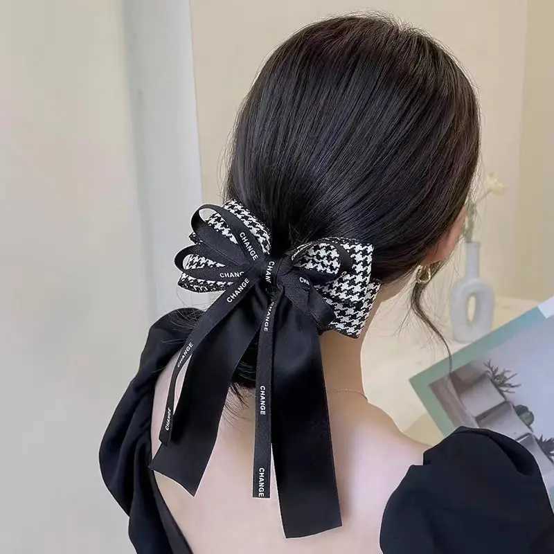 Women Luxury Korean Style Barrettes Headwear Hair Accessories Rhineston Tassel Hair Clips for Women Girls Fabric Bow Hairpins Z250707