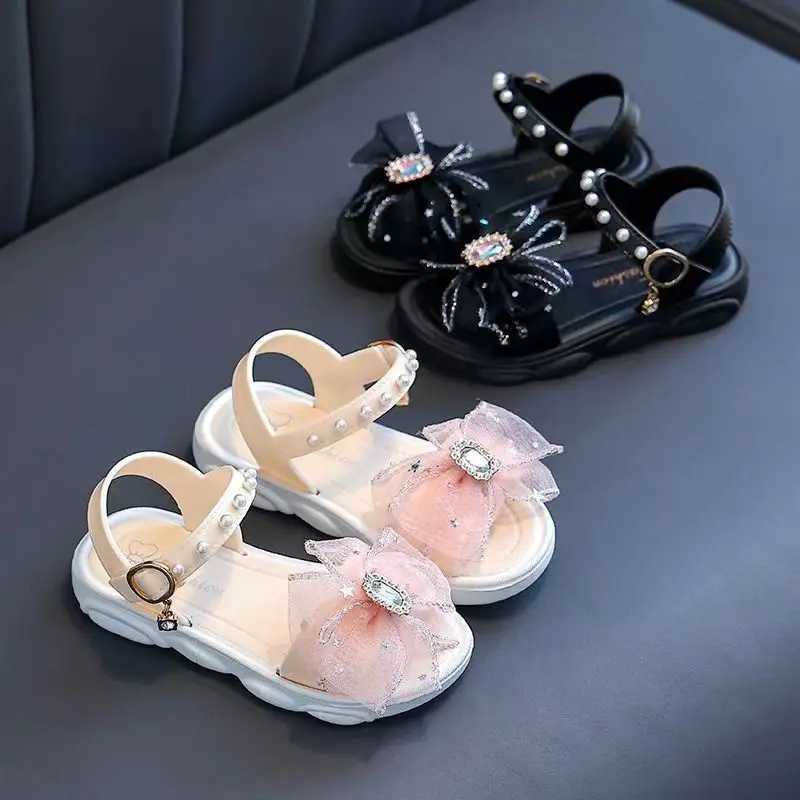 2024Childrens Sandals Summer Princess Lace Bow 2024 New Girls High Heels Little Girls Soft Sole Sandals Black PinkR250707
