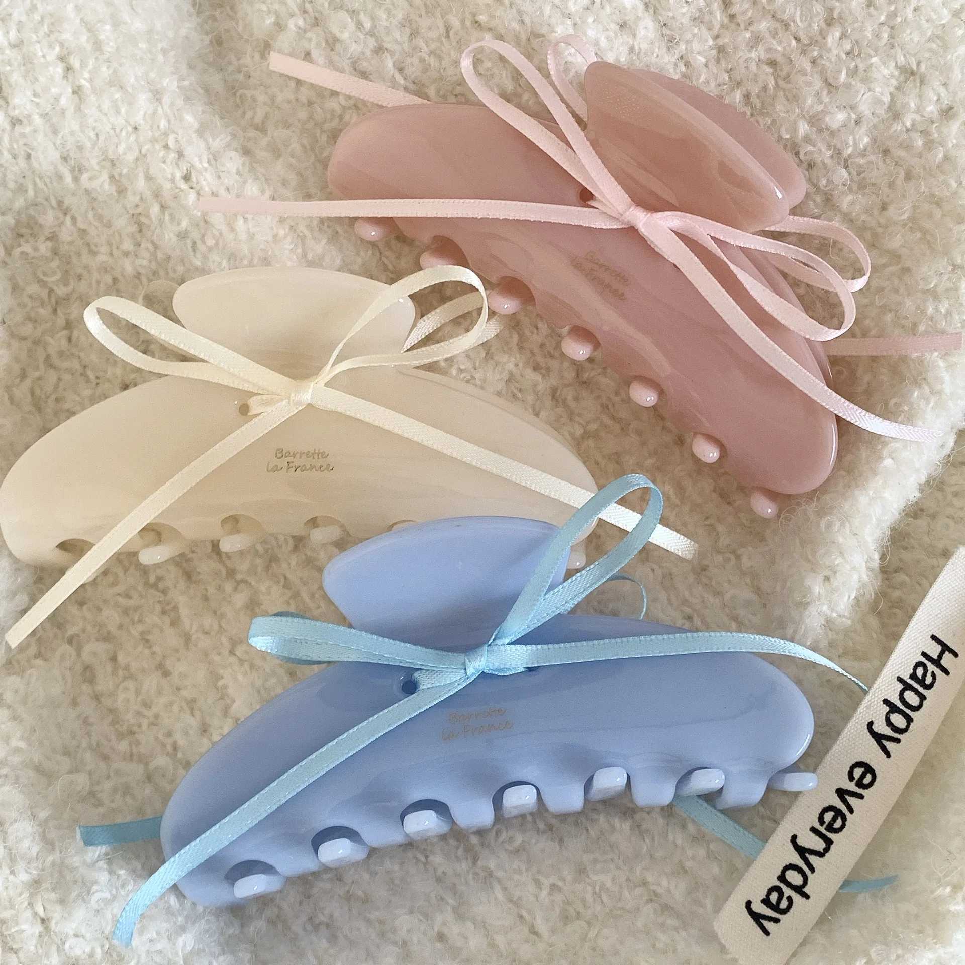 Muweordy Acrylic Ballet Style Hair Claw Korean Ribbon Tie Bow Hair Clips Sweet Girl Wave Grab Clip Hair Accessories for Women Y250707