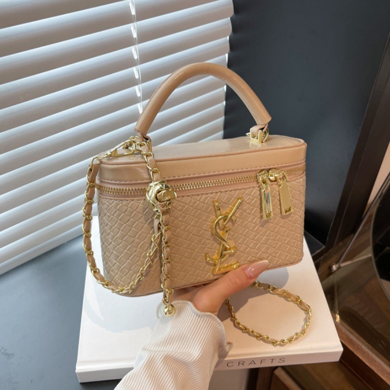 Designer High-End Feel for Women 2025 New Korean Style Elegant Versatile Box Niche Shoulder Crossbody Light Luxury Women's Bag