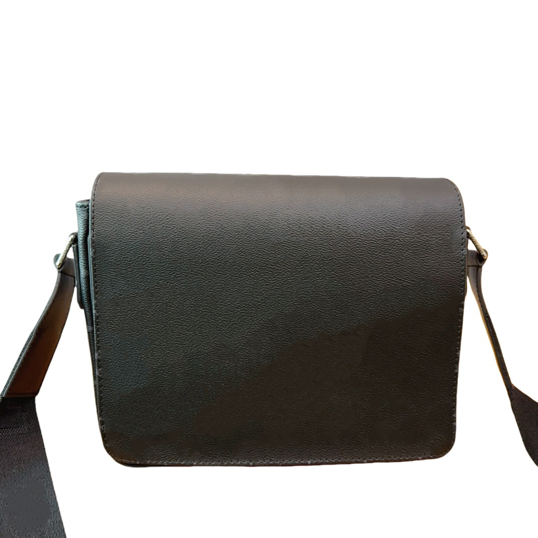 Fashion Men's Chest Bag Backpack Shoulder Bag 20 x 31 x 10cm M41719