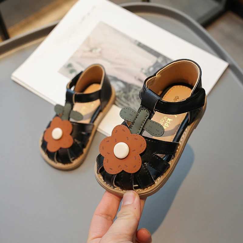 Toddler Girls Sandals Summer New Cute Childrens Princess Flower Flat Sandals Fashion Sweet Kids Versatile Walking Beach Shoes R250707