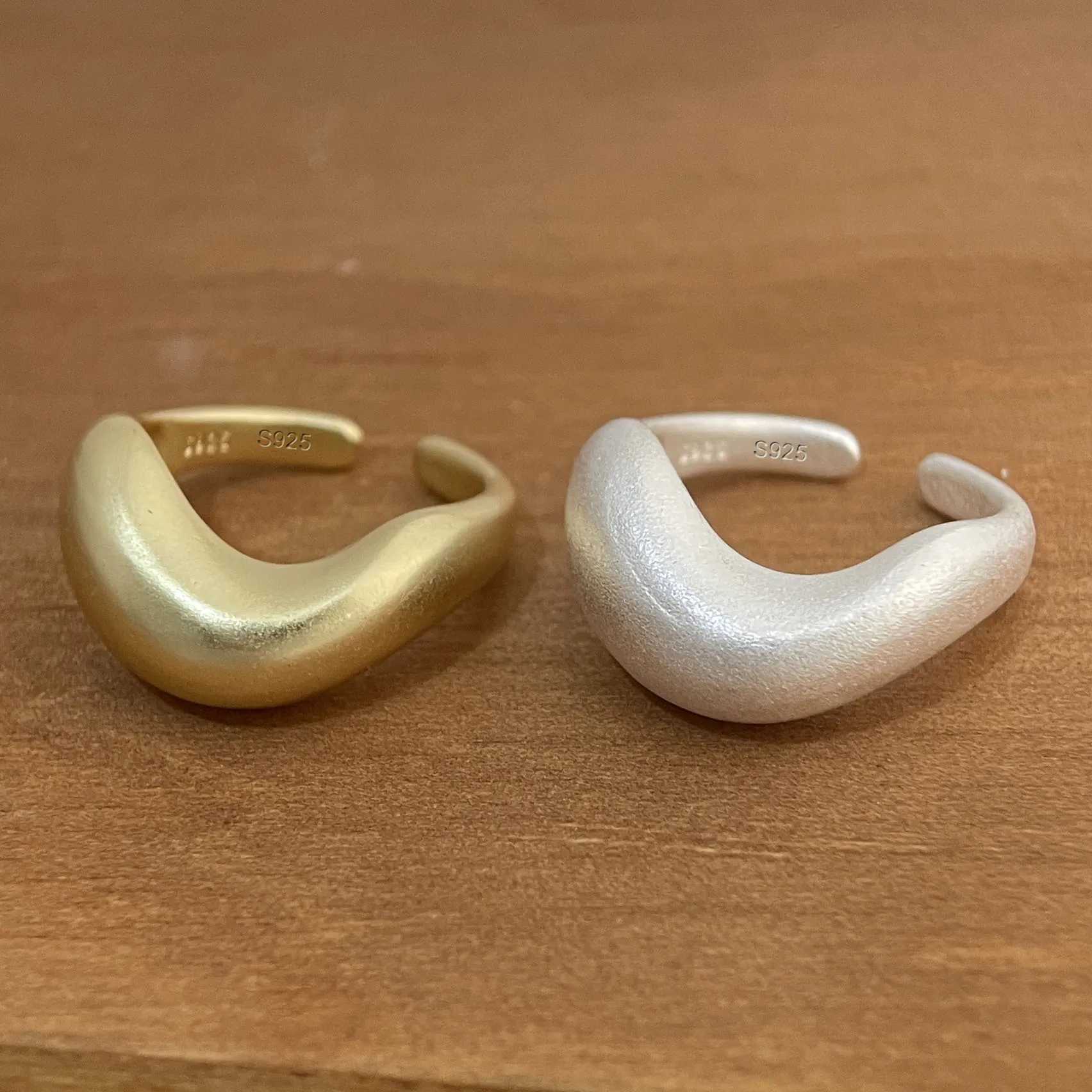 925 Sterling Silver Rings for Women Couple Minimalist Handmade Simple Gold Shinning Ring Party Jewelry Gift Prevent Allergy XJ250707