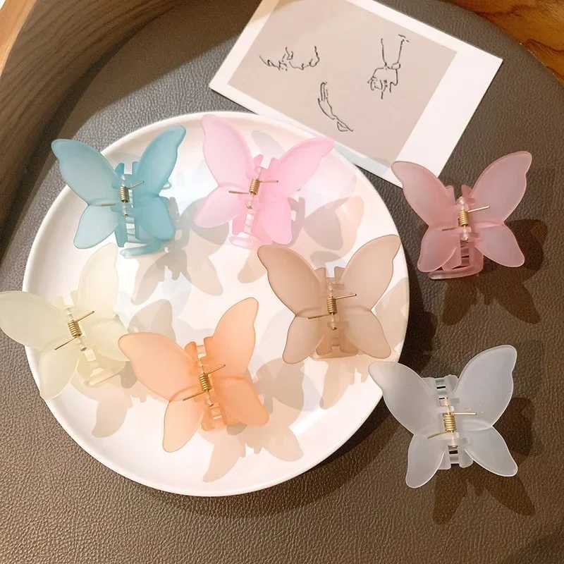Fashion Korean Colored Matte Clear Butterfly Hair Clips Womens Small Hair Claws Elegant Shark Clips Hair Accessories Y250707
