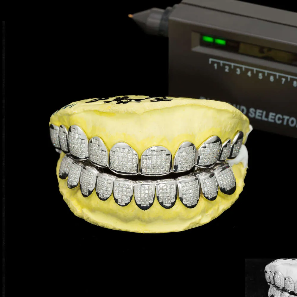 Moissanite Personalized Teeth Grill Silver Grillz Custom Fit Mouth Jewelry with Intricate Zigzag Setting & Sparkling Stones