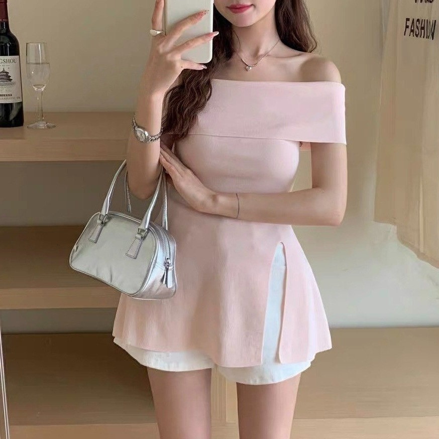 2025 Summer new women's T-shirt Summer new Korean style pure desire split shoulder waist knit top New designer T-shirt Irregular women's sho