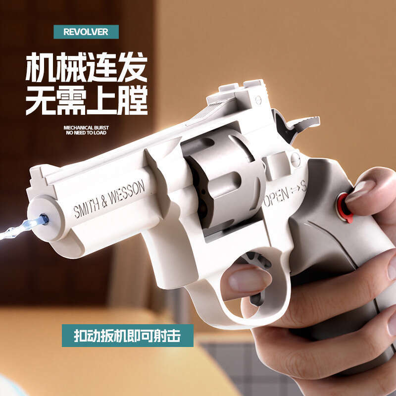 Manual Mechanical Continuous Shooting 3 Small Outdoor Beach Toy Revoer Water Gun