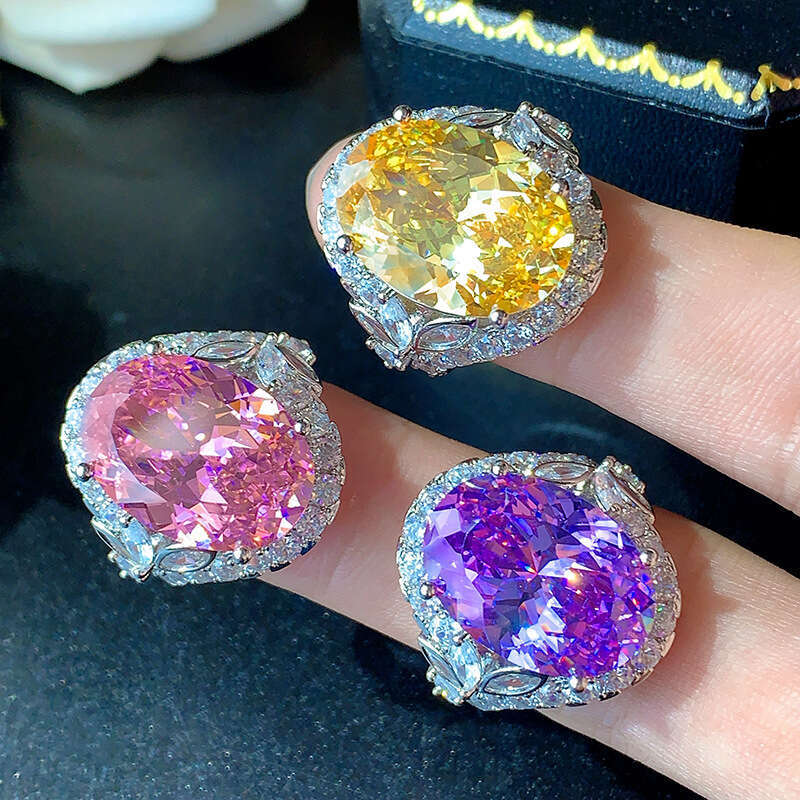 Autumn Winter New Jewelry Fashion Light Luxury High-End Bird's Nest Cut Gemstone Ring For Women 17E