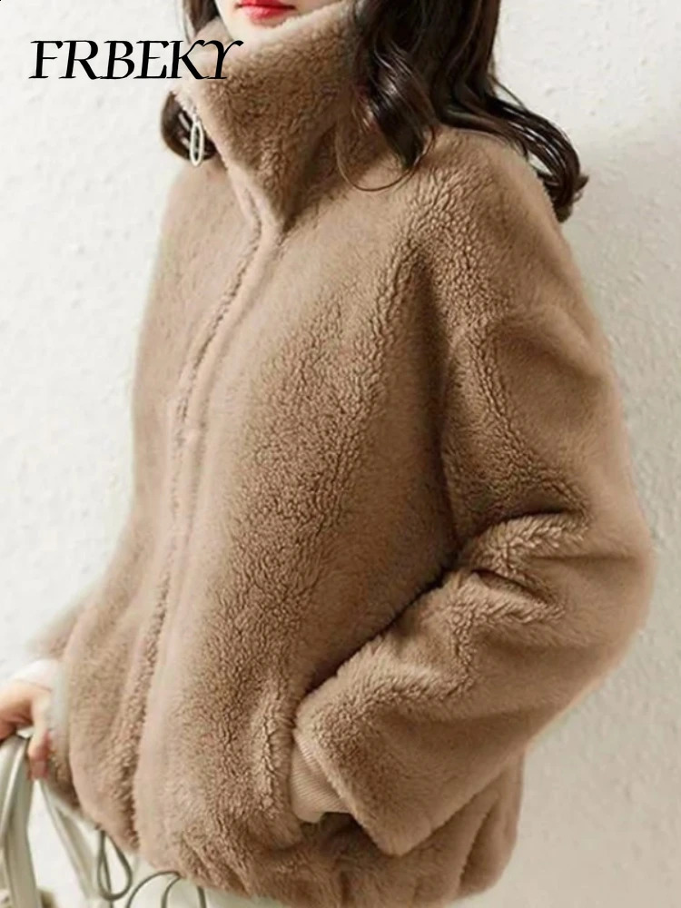 Jackets for Women Warm Zipper Jacket Padded Double-sided Fleece Warm Turtleneck Coat Faux Fur Coat Sweatshirt Womens Coat 250703