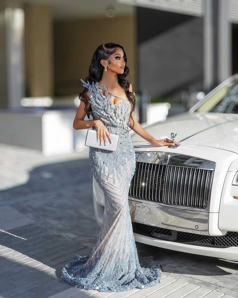 Gorgeous Crystal Mermaid Evening Dress One Shoulder Beaded Sequins Prom Gowns Sheath Sweep Train Formal Dresses Customized