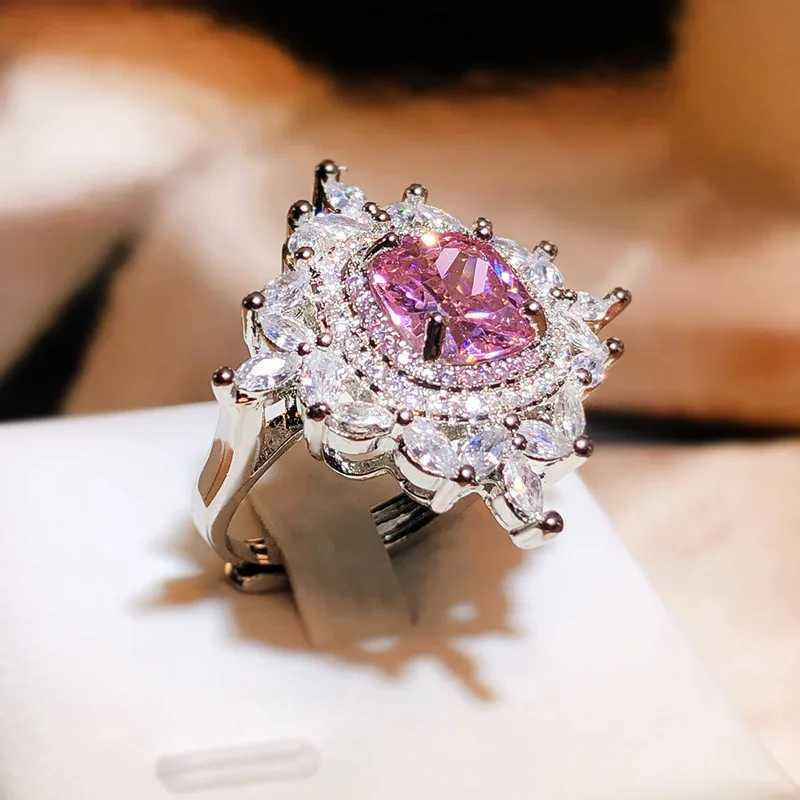 Beautiful 925 Silver Ring for Women Fashion Pink Shiny Zircon Ring Fashion Adjustable Opening Party Jewelry Wedding Ring XJ250707