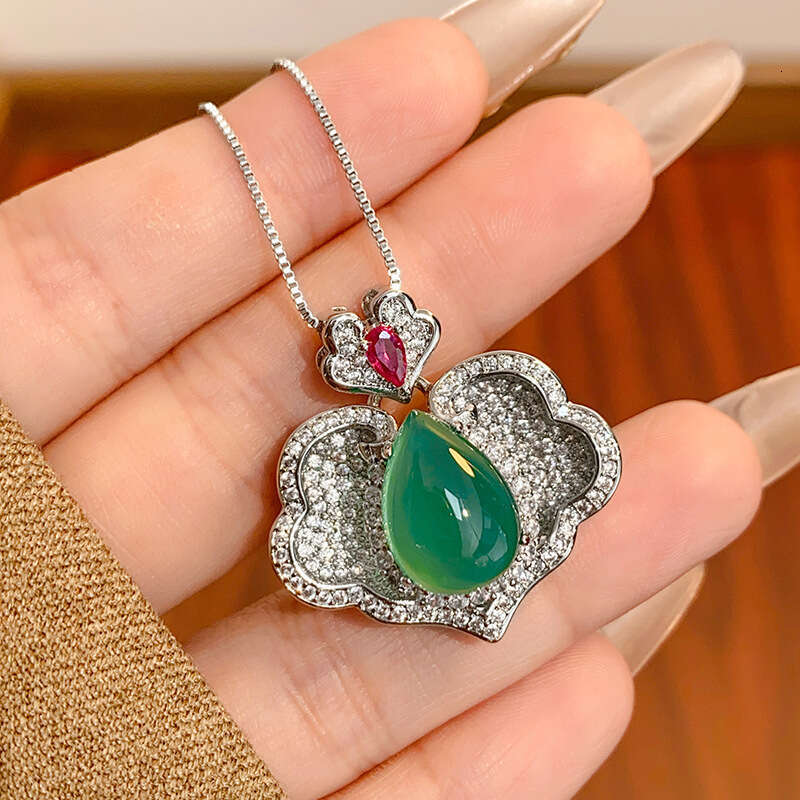 New Necklace Jewelry Accessories Clavicle Chain Ruyi Colorful Gemstone Red Corundum Green Chalcedony Fashion High-End Sense For Women Cc1