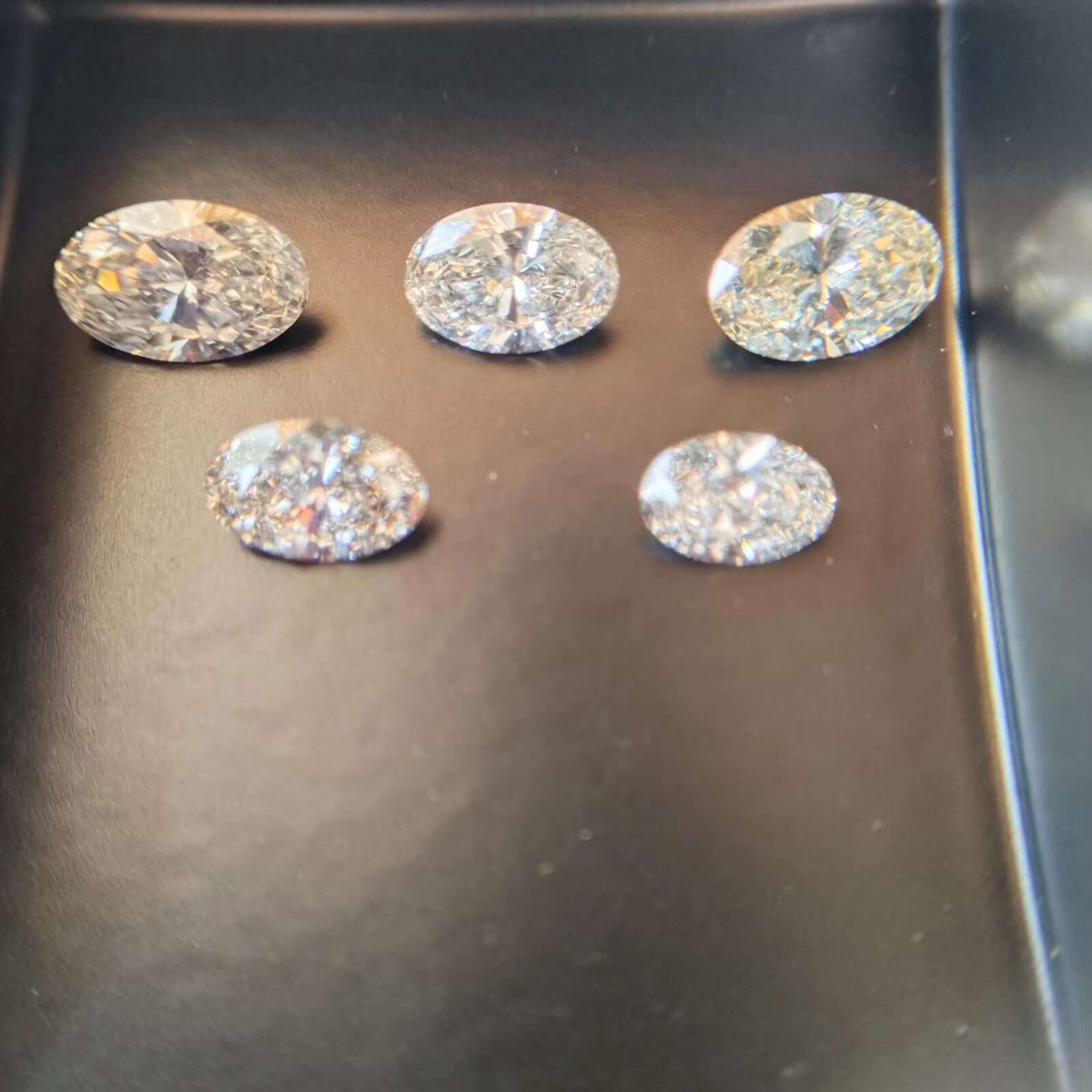Wholesale IGI Certified Lab Grown Brilliant Cut Oval Diamond 5.00ct Cvd/hpht E/VS1 Lab Created Diamond for Jewelry