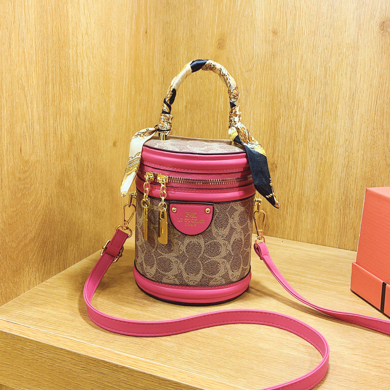 Designer High-End Bucket 2025 New Vintage Floral Print Handbag Fashion Shoulder Crossbody Light Luxury Women's Bag