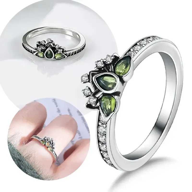 New S925 Silver High Quality Sparkling Double Crown Green Zircon Shiny Rings Suitable for Women Gift Exquisite Fine Jewelry XJ250707