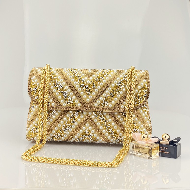 Retro evening gown, elegant lady, rhinestone clutch bag with diamond and colored diamond chain, cheongsam for a formal dinner party