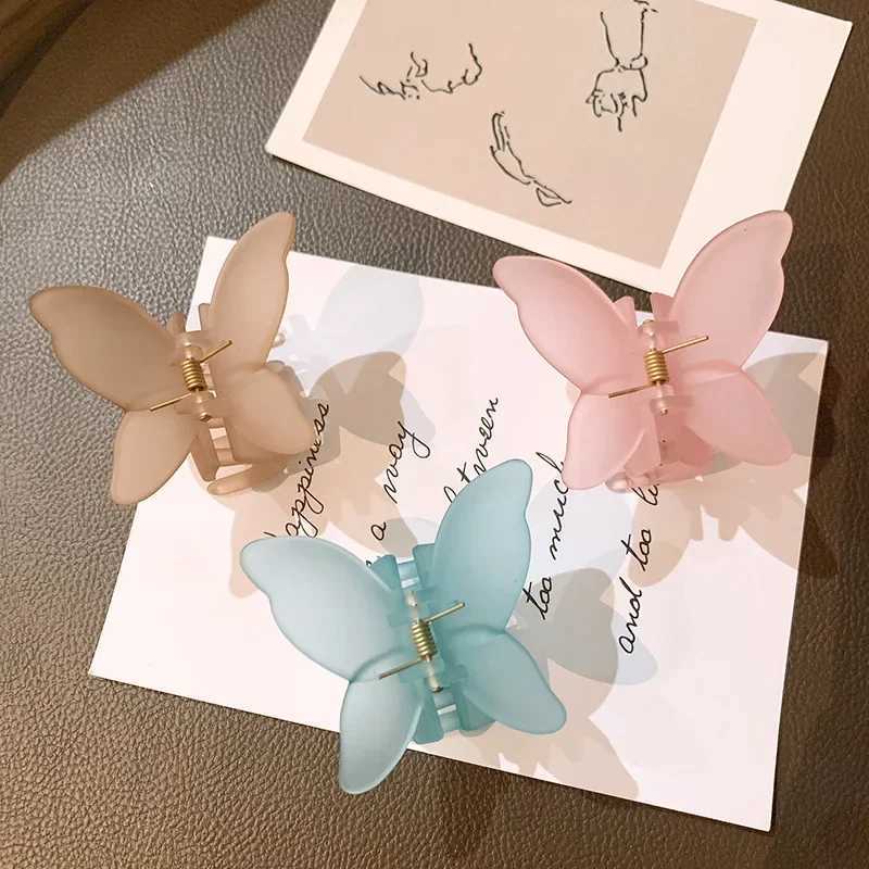 Fashion Korean Colored Matte Clear Butterfly Hair Clips Womens Small Hair Claws Elegant Shark Clips Hair Accessories Y250707