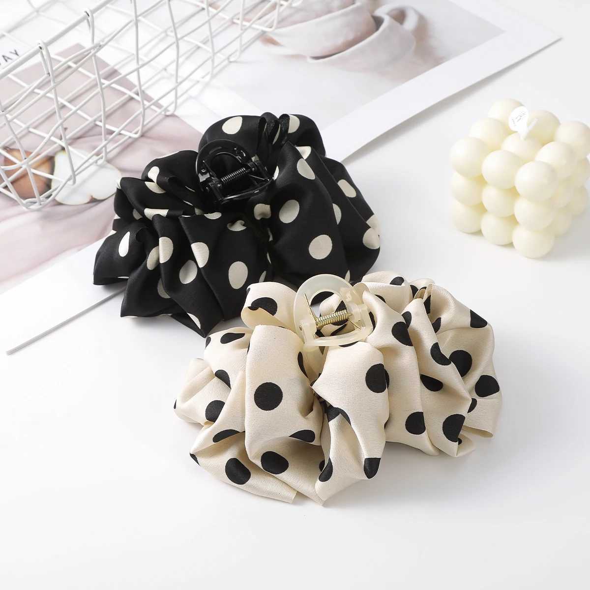 awaytr Wrinkled Polka Dots Hair Claws Elegant Satin Hair Clips Crab for Girl Gift Hair Accessories Festival Headwear Y250707