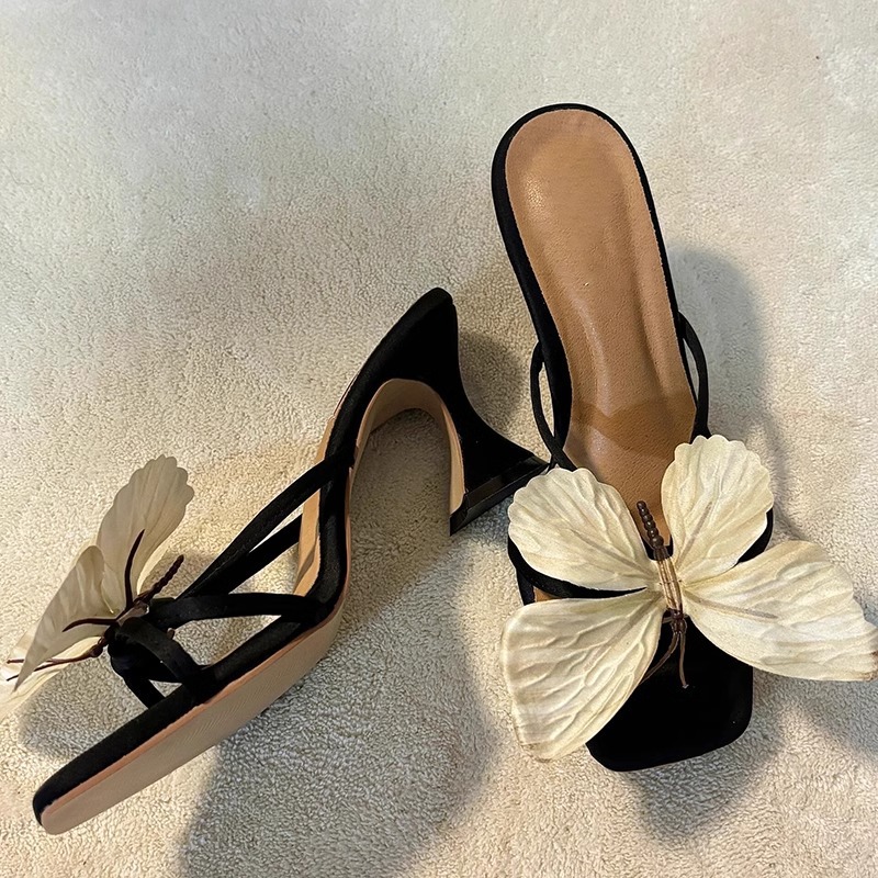 Women's Shoes Niche Design Butterfly High Heels Temperament Thick Heel Cool Slippers