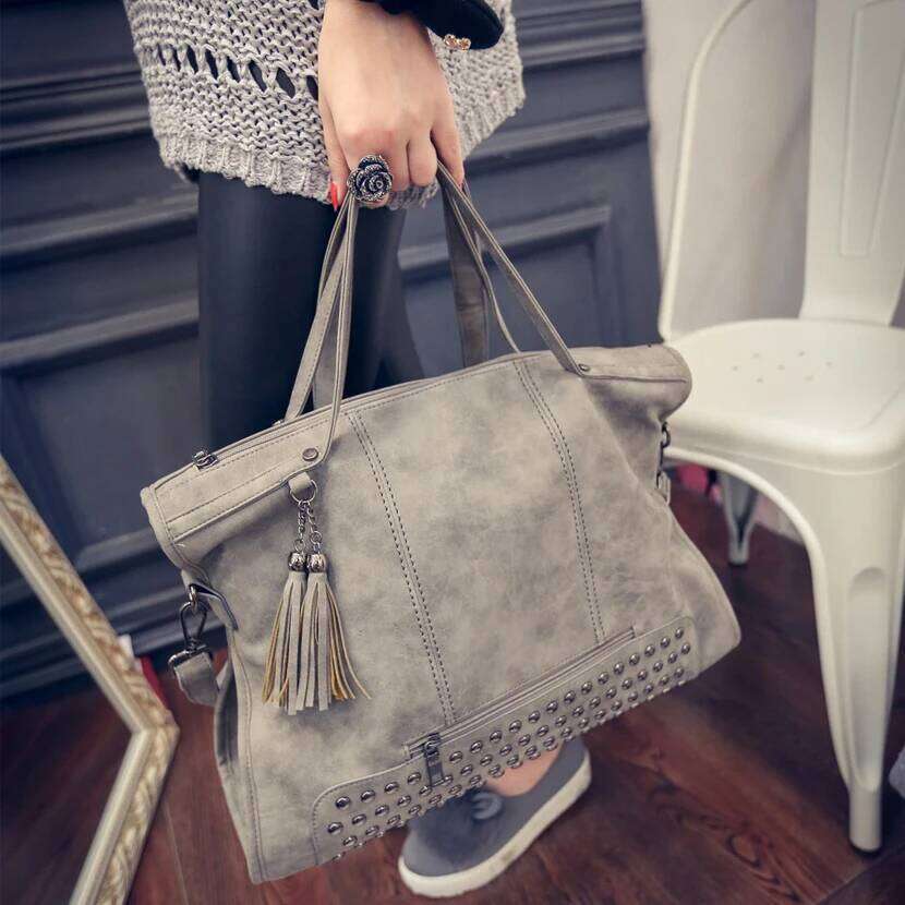 Fashion Rivet High Quality Nubuck Leather Ladies Hand Large Shoulder Bag Handbags Women Bags Designer