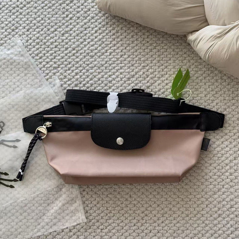 Small French textured bags for men and women, new small square bags, stylish single shoulder crossbody handbags