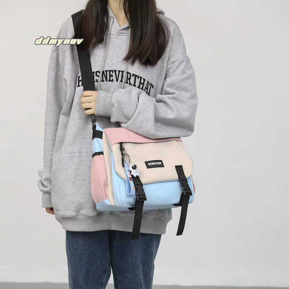 Unisex Simple Postman Large Capacity Leisure Sling Contrast Color Nylon Satchel Bag for College Travel Business ddmynov