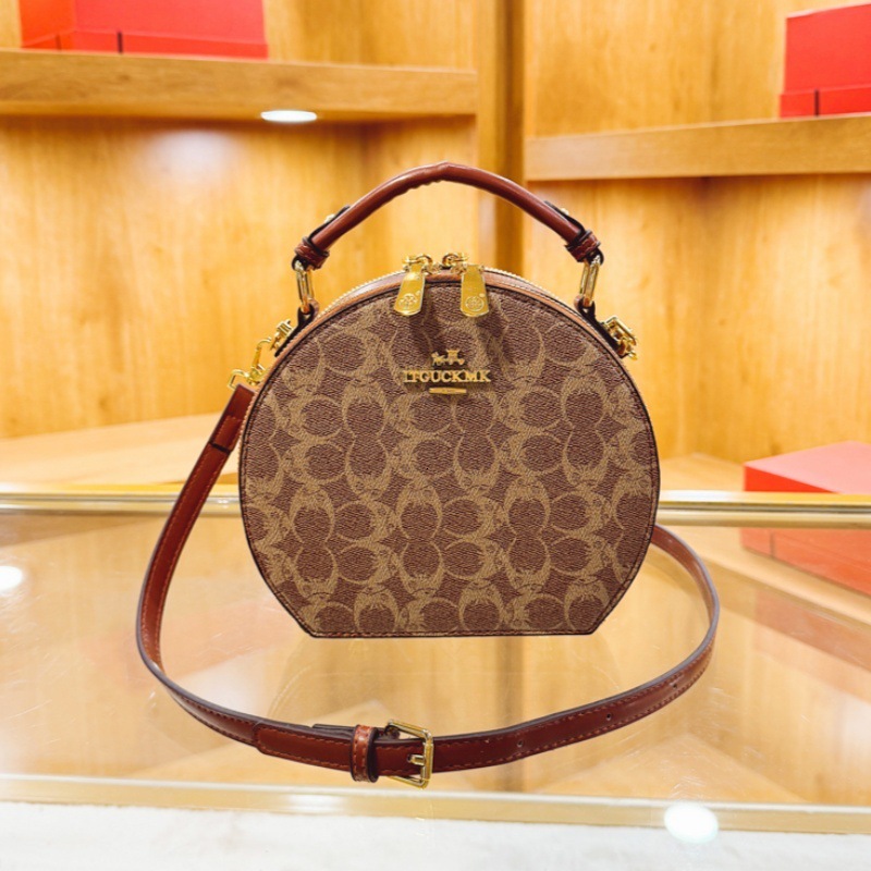 Designer High-End Feel 2025 New Fashionable Handbag Small Round French Style Versatile Shoulder Crossbody Light Luxury Women's Bag
