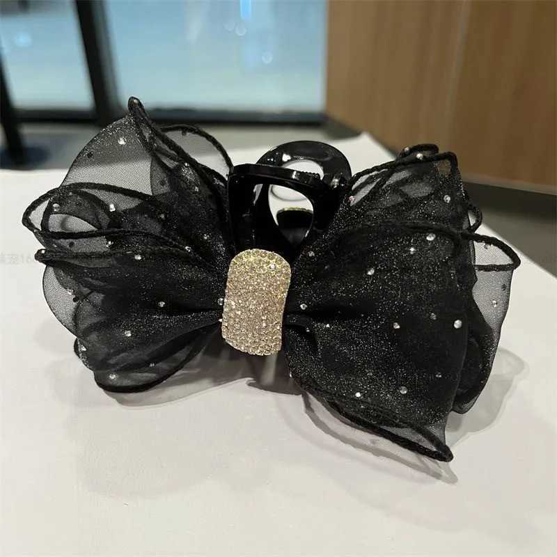 Exquisite mesh butterfly hair claw accessory elegantly designed suitable for fashionable women - a hairstyle for daily use Z250707