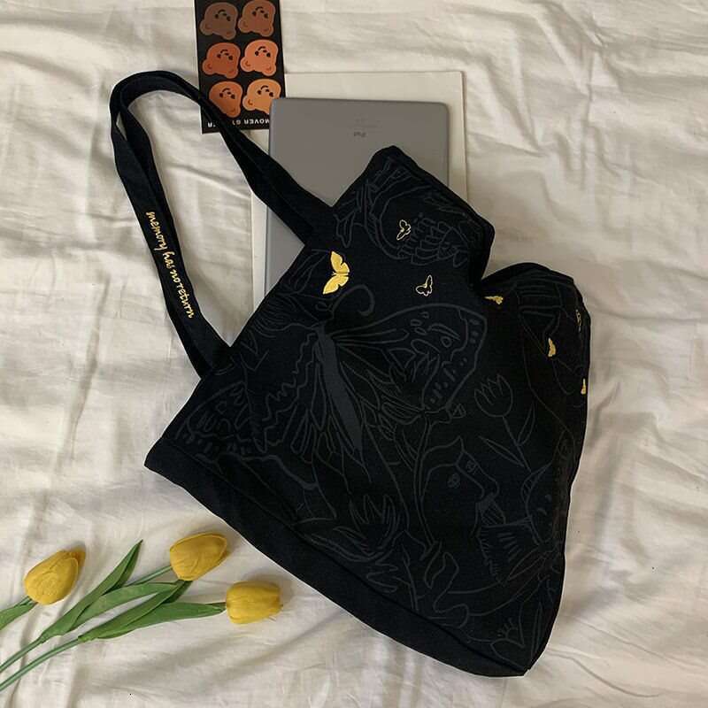 Black 2024 New Korean Fashion Versatile Fresh Style Single Shoulder Embroidered Butterfly Canvas Bag