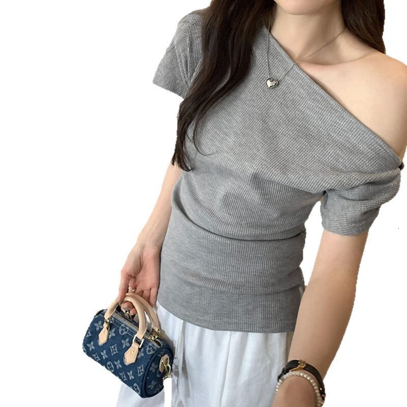 2025 Summer New Women's T-shirt Fashion Pure Desire Style Twisted Off Shoulder Short Sleeve Women's T-shirt Summer New Off Shoulder Top New 