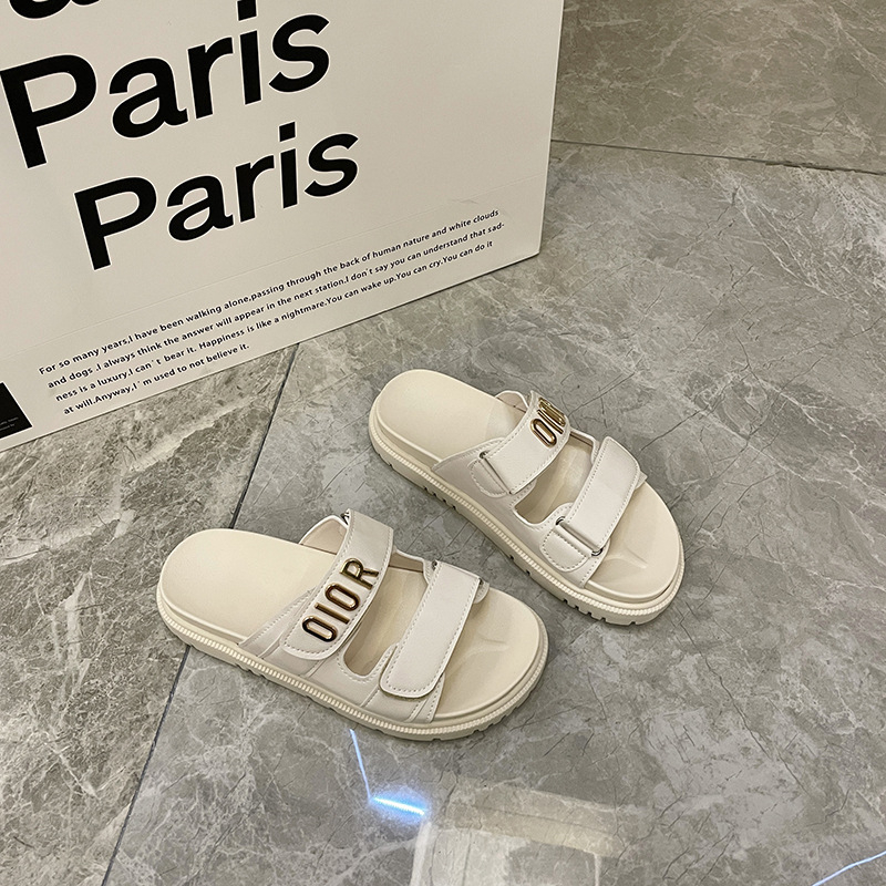 Designer Free shipping platform sandals women new travel sandals wear beach slippers All-purpose comfortable slippers