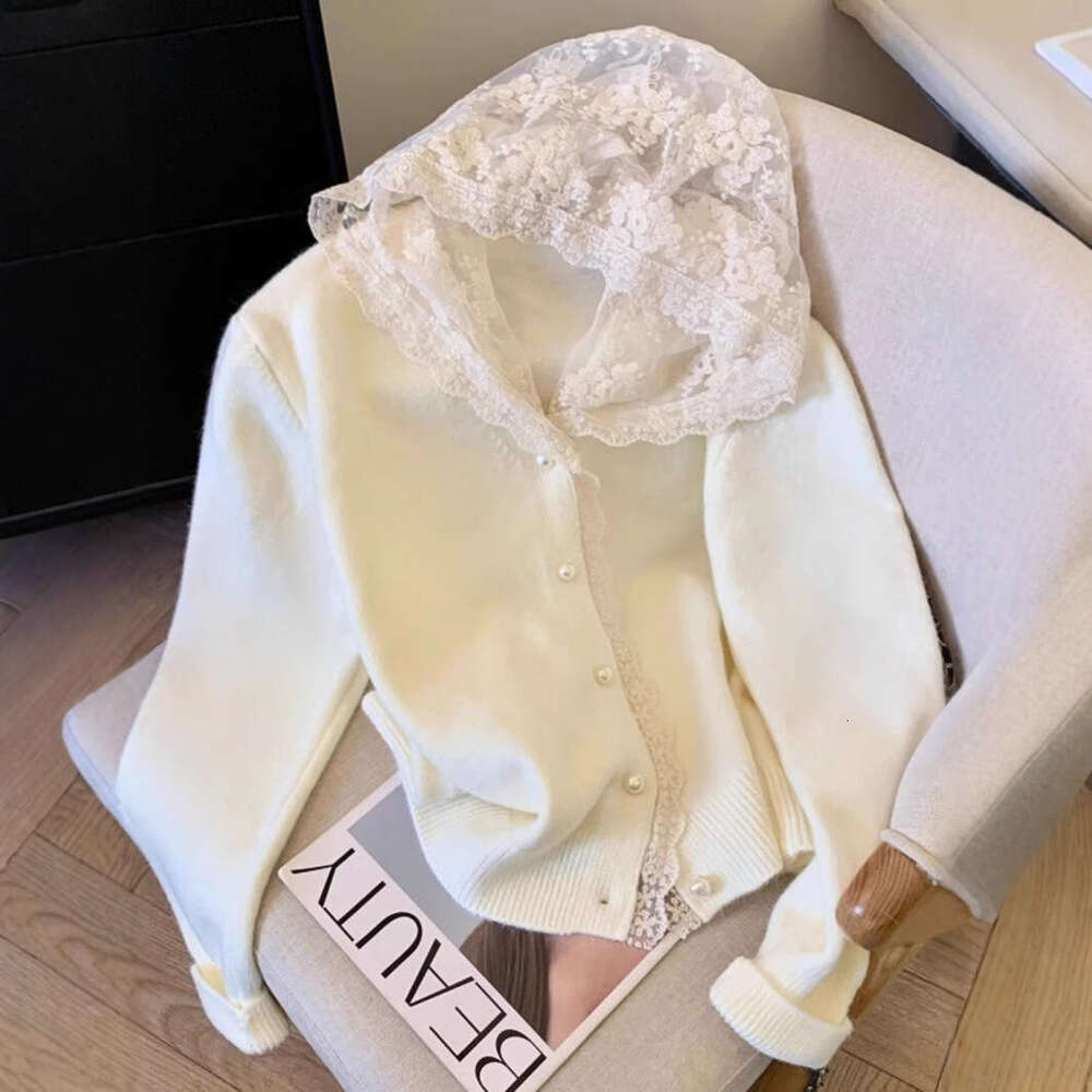 French Lace Patchwork Hooded Long Sleeve Knitted For Women Autumn Winter New Versatile Age-Reducing Slimming Sweater Top B5