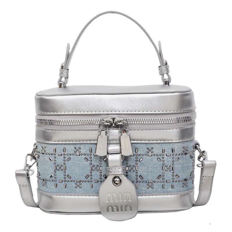 Free shipping Light Luxury Small Square with Exquisite Design, Rhinestone Handbag, Fashionable Crossbody Women's Bag, Single Shoulder Box Bag