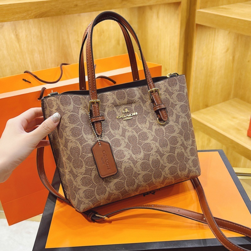 Designer 2025 New High-End Handbag Tote Large Capacity Fashion Printed Shoulder Underarm Crossbody Light Luxury Women's Bag