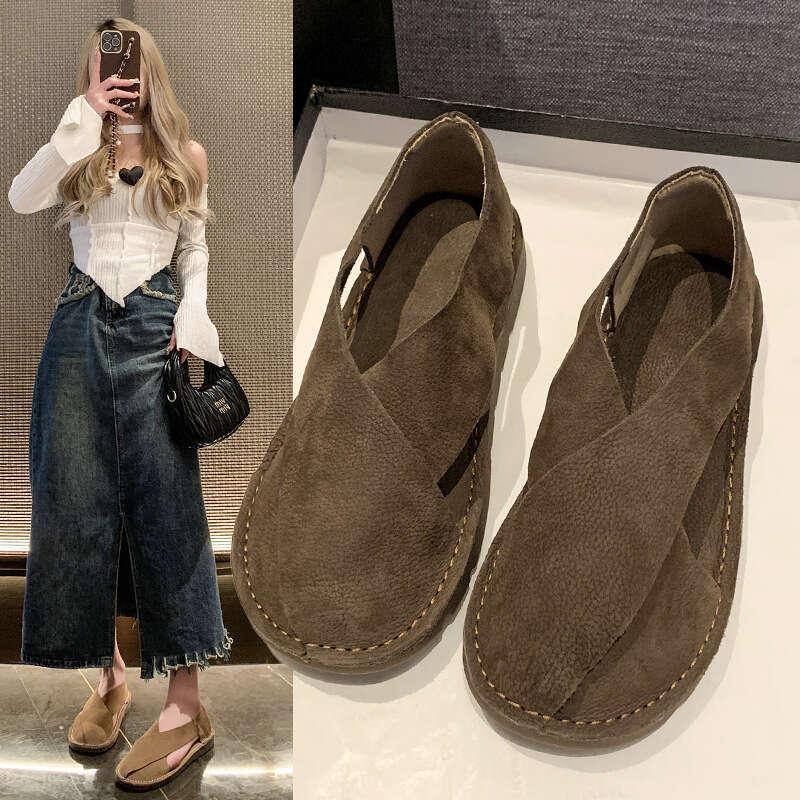 2025 Summer New Soft Leather Shoes Round Toe Slip-On Roman Fisherman Women's Sandals Large Size