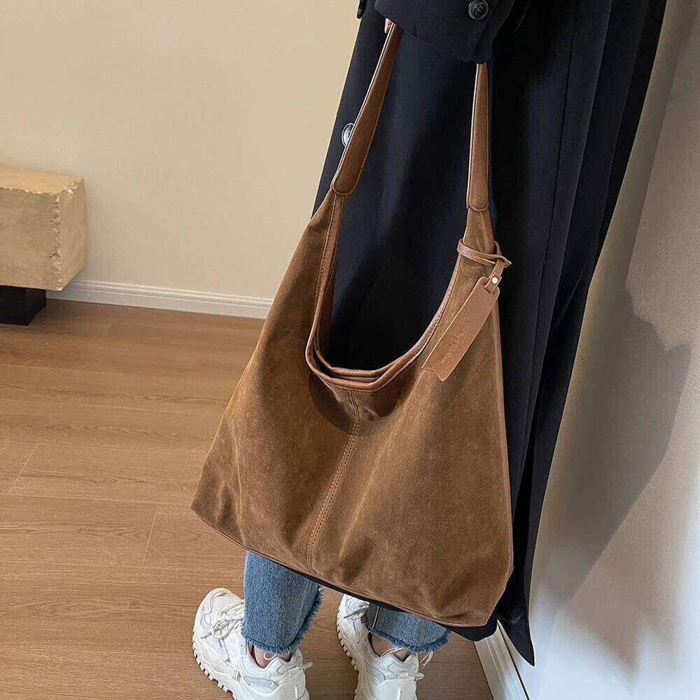 Women Suede Hobo Vintage Shoulder Bag Autumn Winter Handbag Solid Color Large Capacity Shopping Bags Purse for Ladies Totes